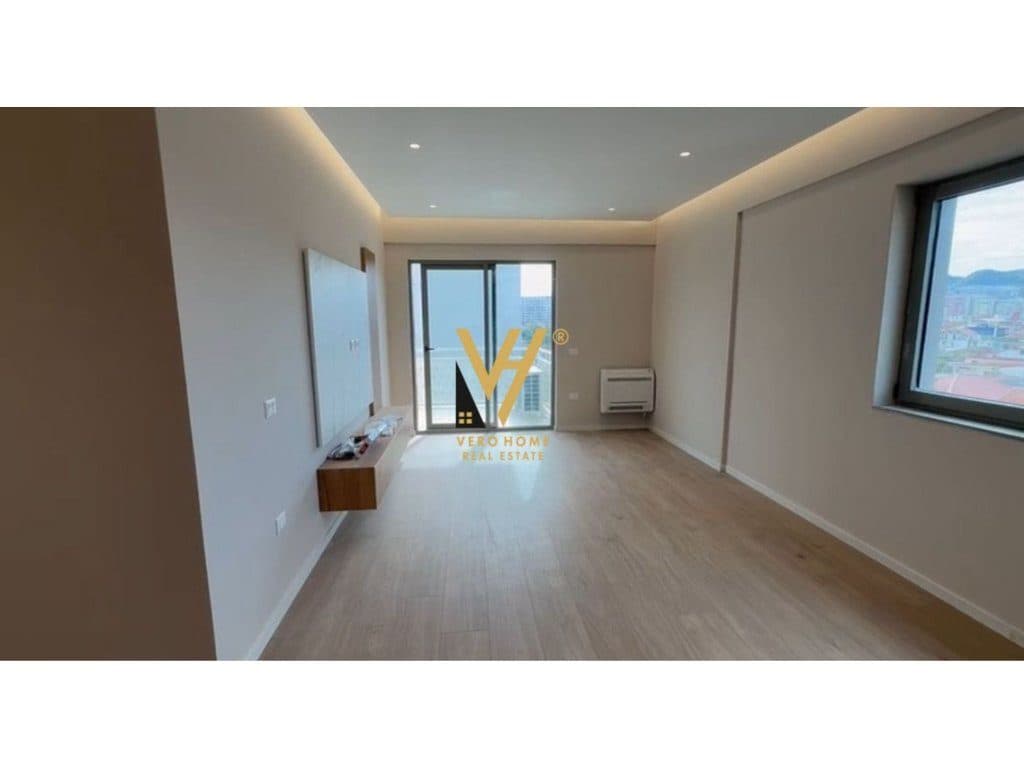 JEPET APARTAMENT 2+1+2+BLK ME QERA TEK ISH FUSHA E AVIACIONIT 800 EURO 2