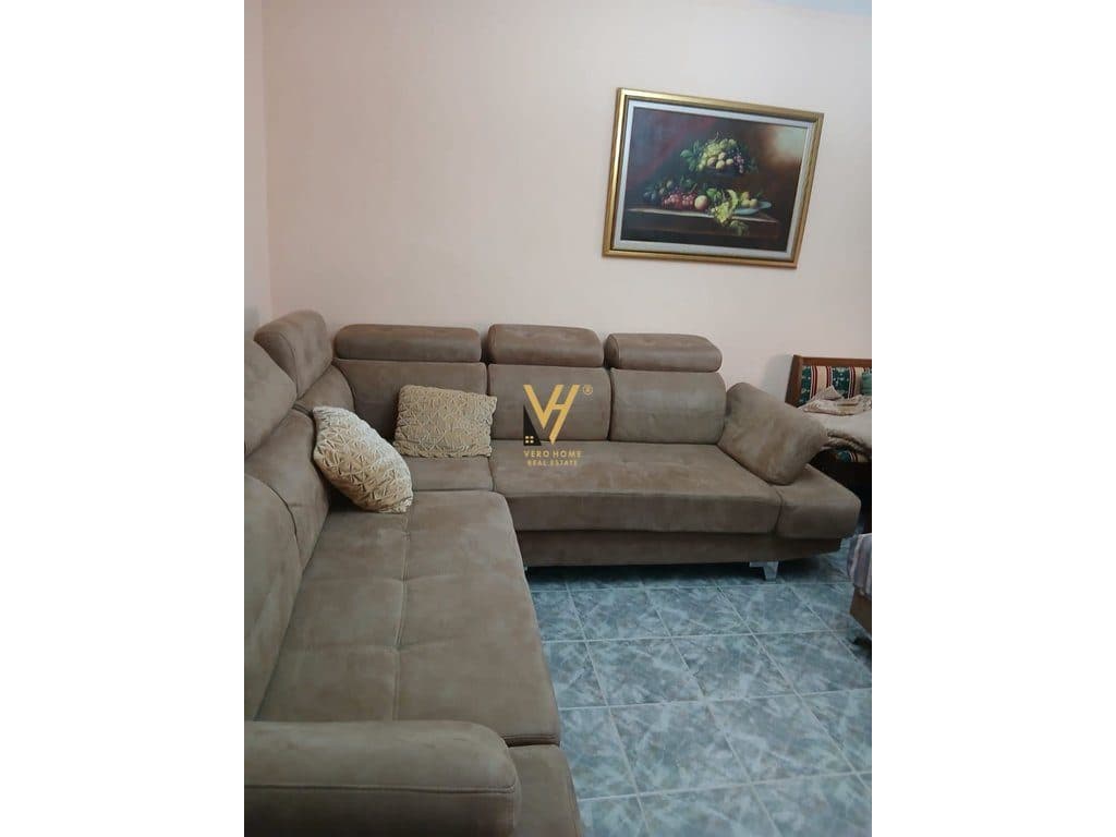 JEPET APARTAMENT 2+1+BLK ME QIRA TE PAZARI I RI 55.000 LEKE