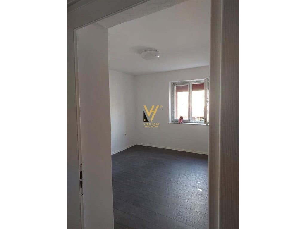 JEPET APARTAMENT 1+1+BLK ME QIRA TE RRUGA BARDHYL 53.000 LEKE