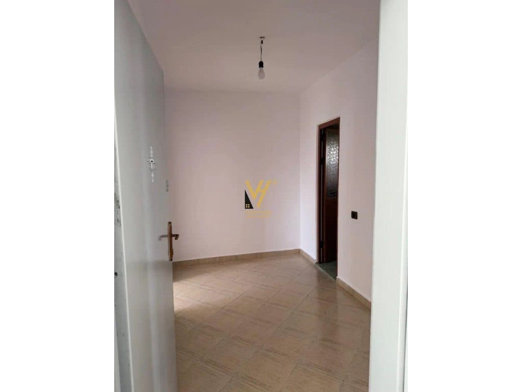 SHITET APARTAMENT 1+1+BLK TEK ALI DEMI 11.850.000 EURO 3