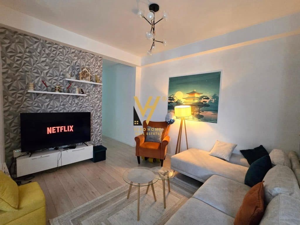 JEPET APARTAMENT 2+1+BLK ME QERA TE MINE PEZA 900 EURO