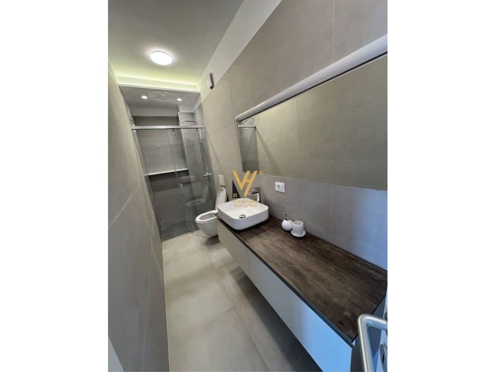 JEPET APARTAMENT 1+1 ME QERA TE KOMUNA E PARISIT 800 EURO 3