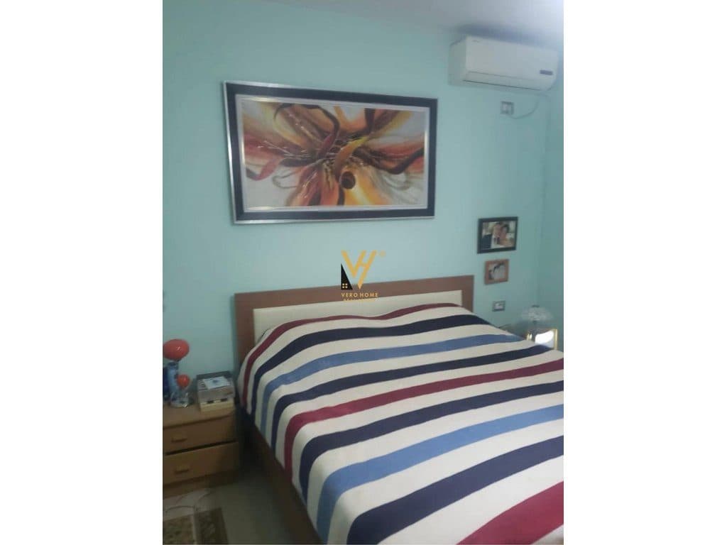 JEPET APARTAMENT 2+1+BLK ME QIRA NE MYSLYM SHYR 75.000 LEKE 3