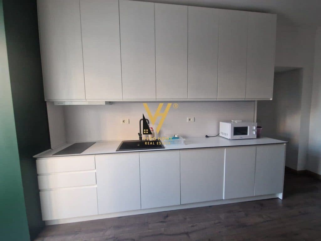 JEPET APARTAMENT 1+1+BLK ME QIRA TE 21 DHJETORI 60.000 LEKE 2
