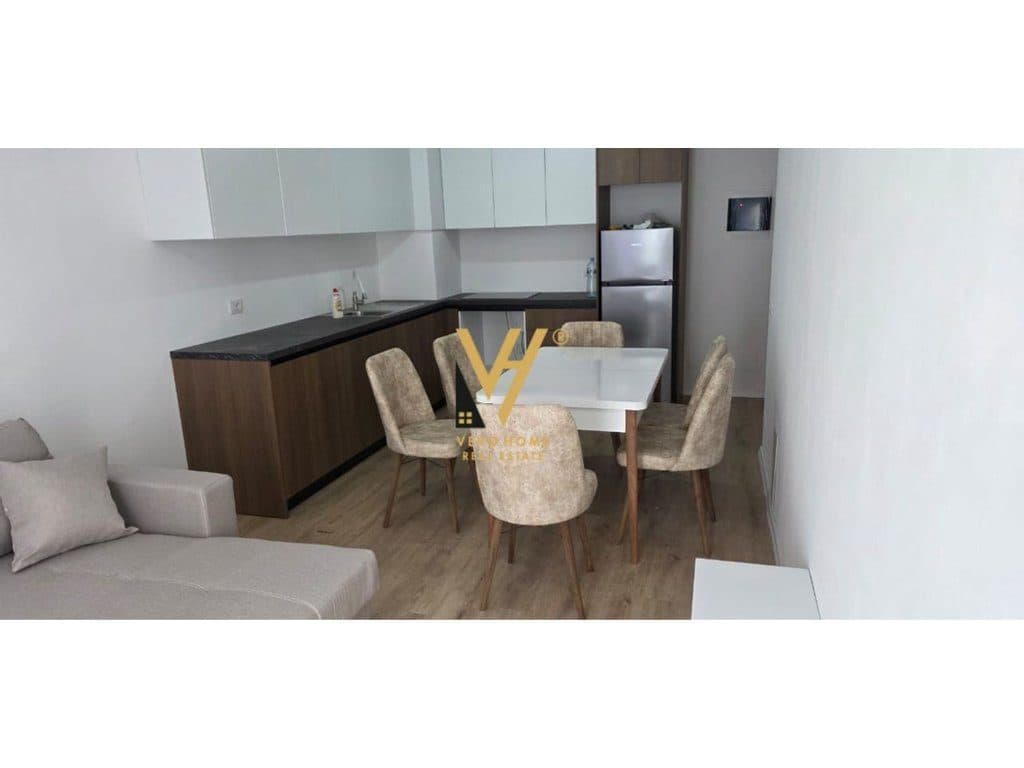 JEPET APARTAMENT 2+1+BLK ME QERA TE UNIVERS CITY 500 EURO 2