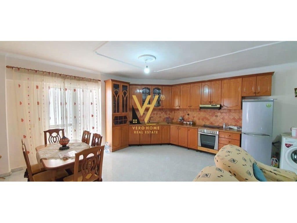 SHITET APARTAMENT 2+1+2BLK TE RRUGA DRITAN HOXHA, LAPRAKE 166.000 EURO 2