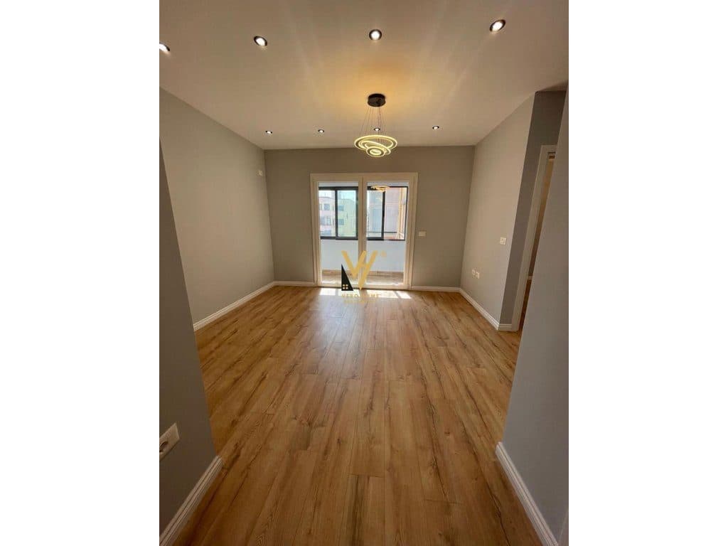 SHITET APARTAMENT 1+1 TE 5 MAJI 98.000 EURO 3
