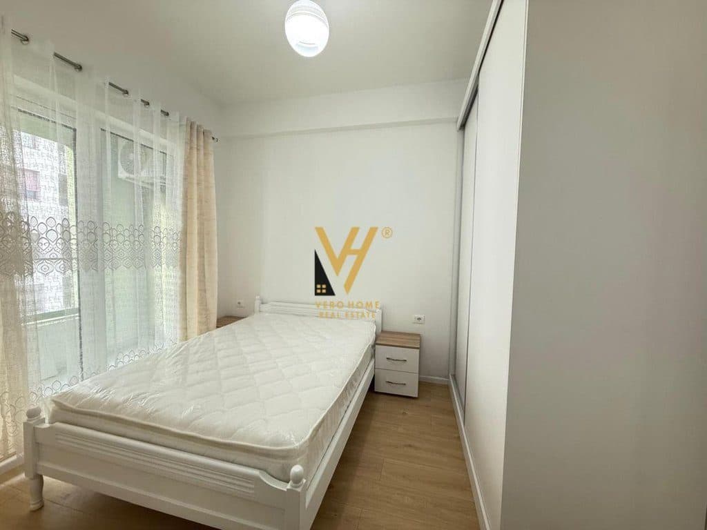 JEPET APARTAMENT 1+1+BLK ME QERA TE KADIU, ALI DEMI 40.000 LEKE 4