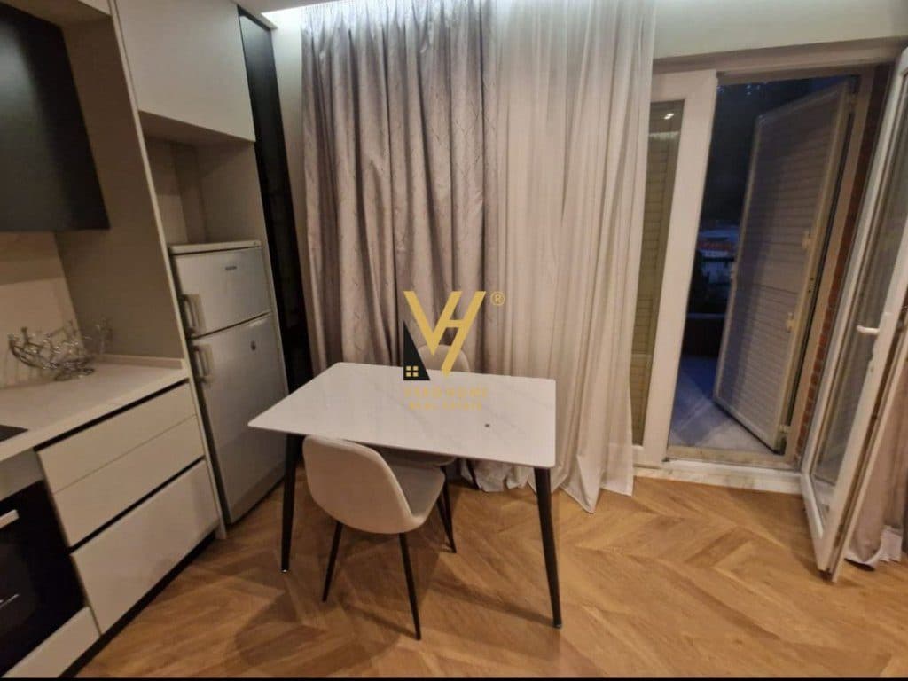 JEPET APARTAMENT 1+1+BLK ME QIRA TE KODRA E DIELLIT 1, 80.000 LEKE 3