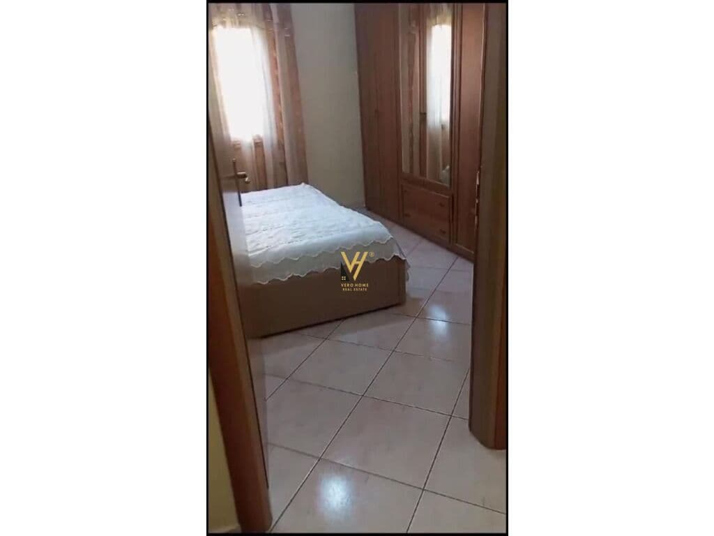 Jepet Apartament 1+1+ballkon me qera te Medreseja 70 m2 3