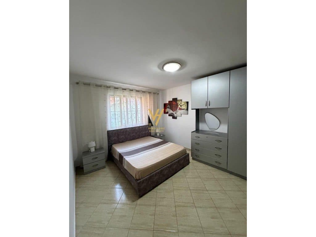 JEPET APARTAMENT 2+1+BLK ME QIRA NE VASIL SHANTO 70.000 LEKE 3