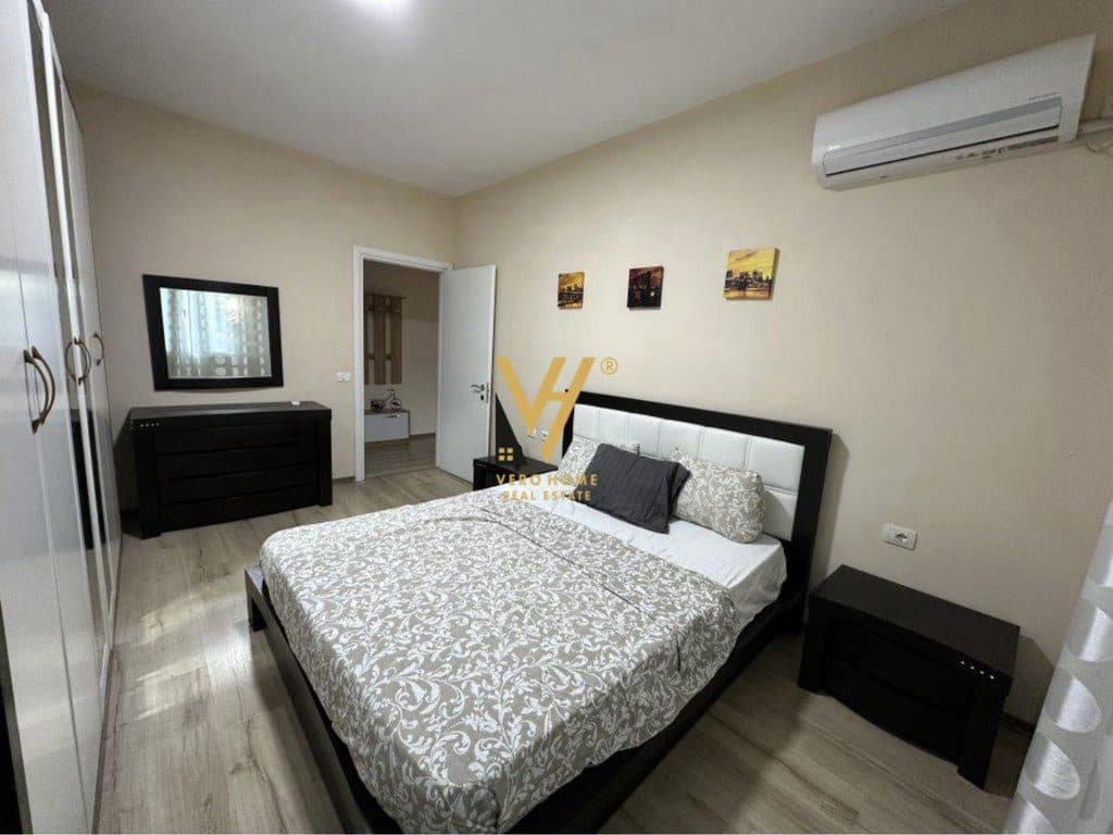 JEPET APARTAMENT 2+1+2+BLK ME QIRA TE LIQENI I THATE 70.000 LEKE 4