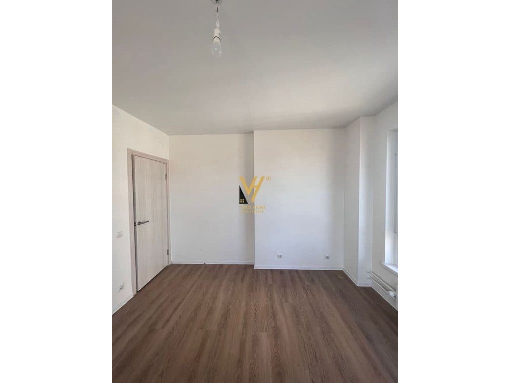 JEPET APARTAMENT 3+1+BLK ME QIRA NE SELITE 44.000 LEKE