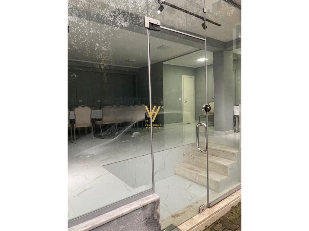 JEPET DYQAN 50 M2 ME QERA NE YZBERISHT 35.000 LEKE