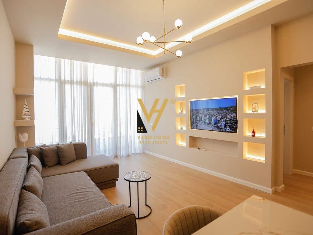 SHITET APARTAMENT 1+1+VERANDE TE MARINA BAY, VLORE 35.000.000 LEKE