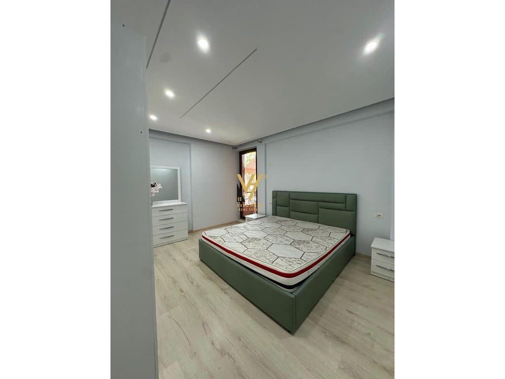 JEPET APARTAMENT 2+1 ME QIRA TE KOPSHTI BOTANIK 600 EURO 3