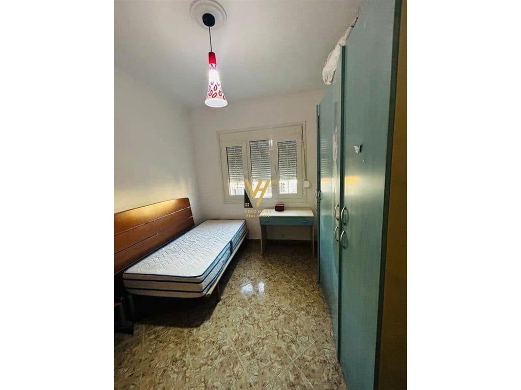 JEPET APARTAMENT 2+1 ME QERA TE FERIT XHAJKO 600 EURO 4