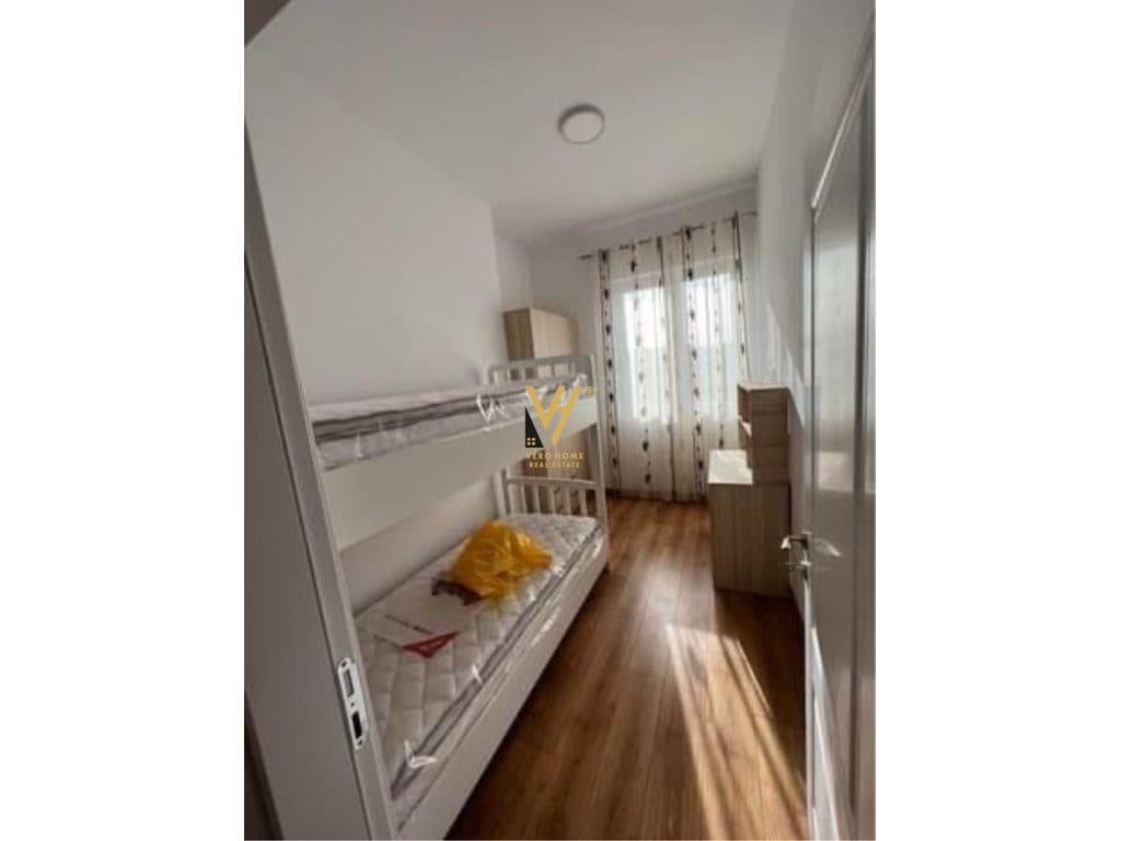 JEPET APARTAMENT 2+1 ME QERA NE KAMEZ 320 EURO 3