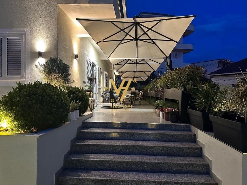 SHITET VILE DY KATESHE NE SHKOZE 37.000.000 LEKE