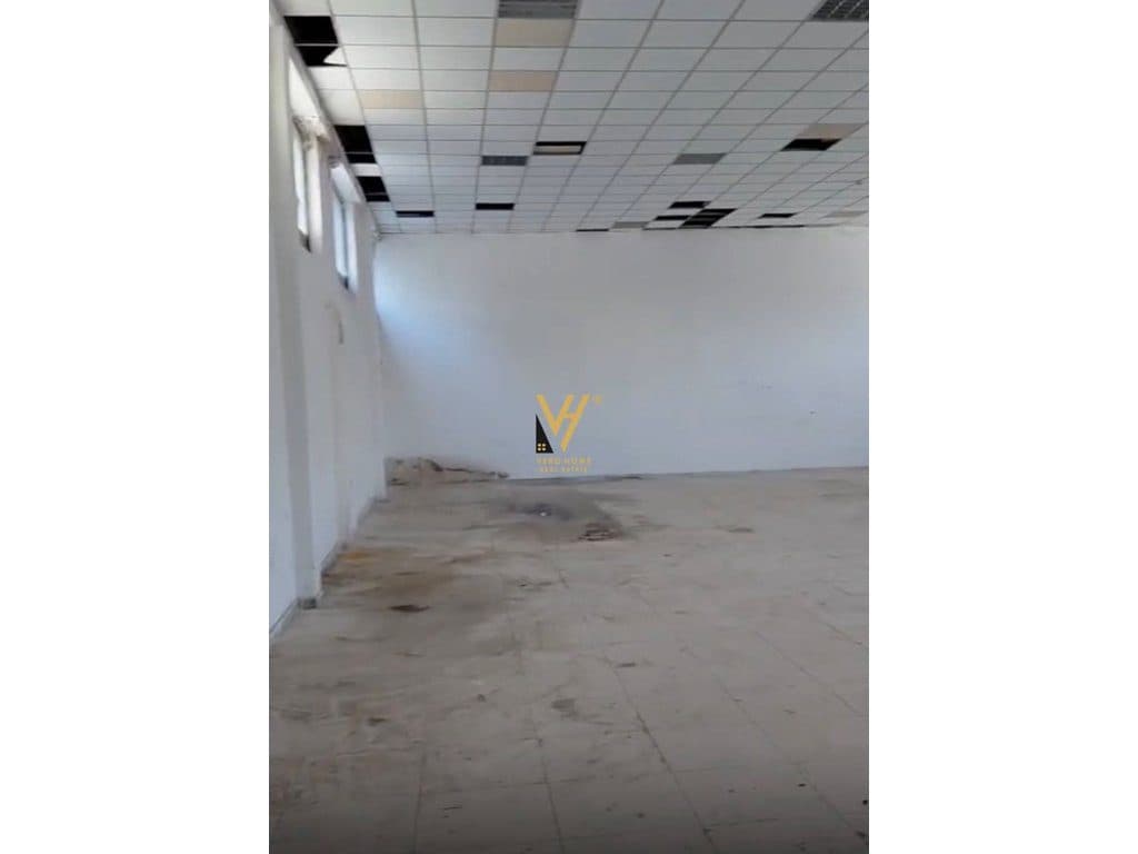 JEPET MAGAZINE 800 M2 ME QERA NE MISTO MAME 350.000 LEKE