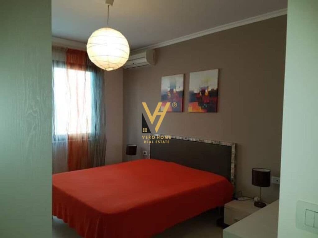 Jepet Apartament 2+1+2 me qera te Rruga e Bogdaneve 127 m2 4