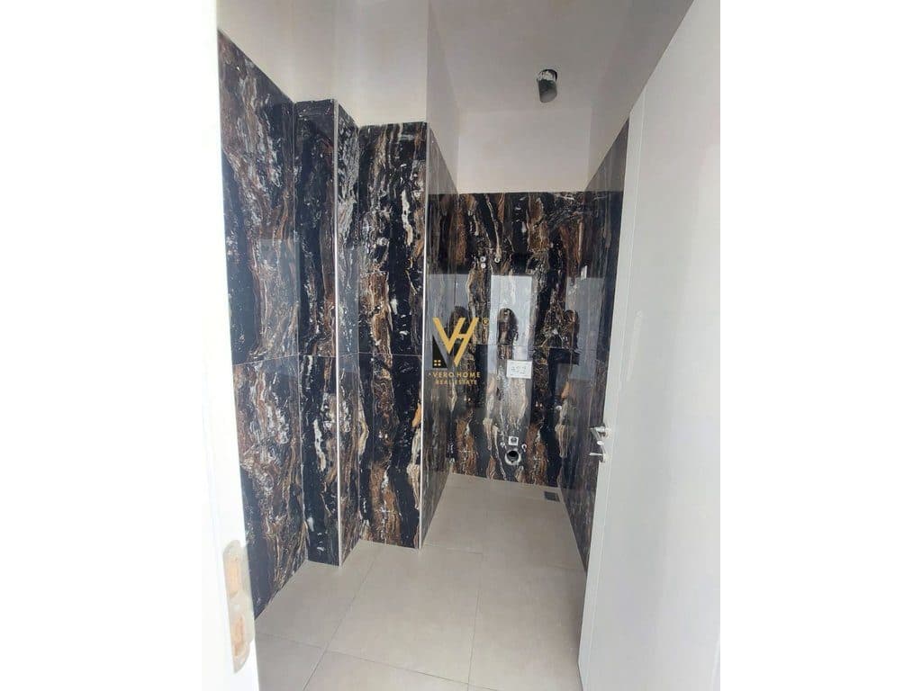 JEPET DYQAN 40 M2 ME QERA TE MINE PEZA 800 EURO 3