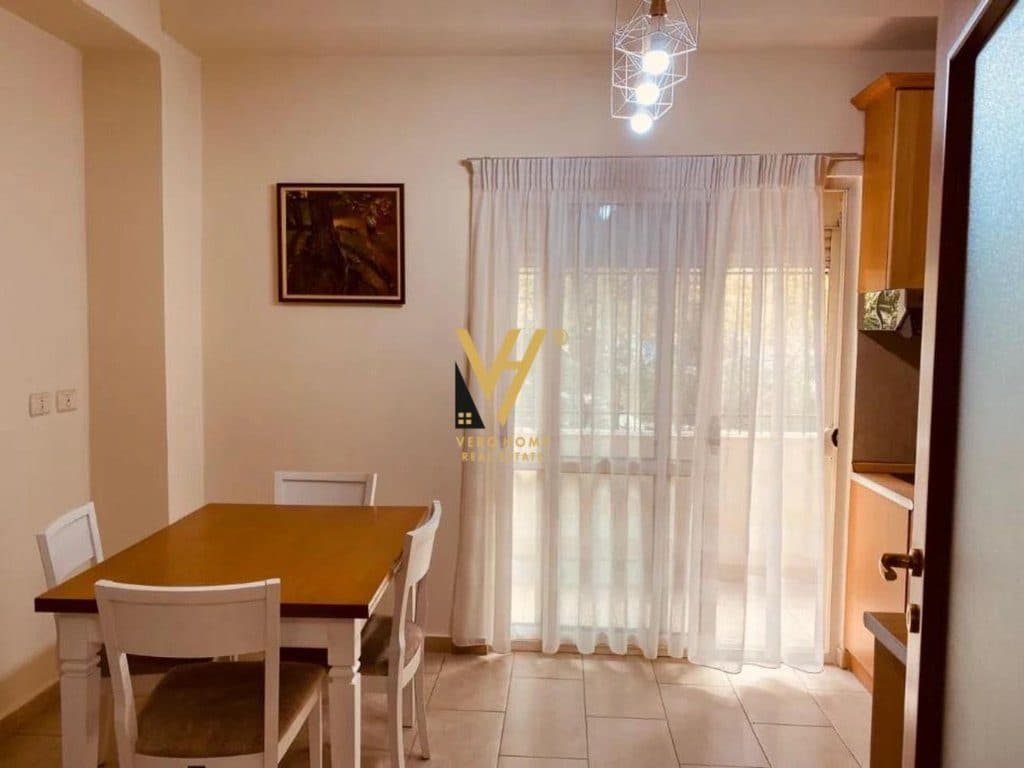 JEPET APARTAMENT 2+1+BLK ME QIRA TE BRRYLI 75.000 LEKE 2