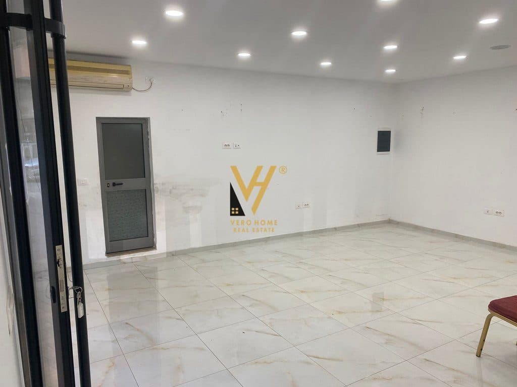SHITET DYQAN 48 M2 NE VASIL SHANTO, IRFAN TOMINI 170.000 EURO