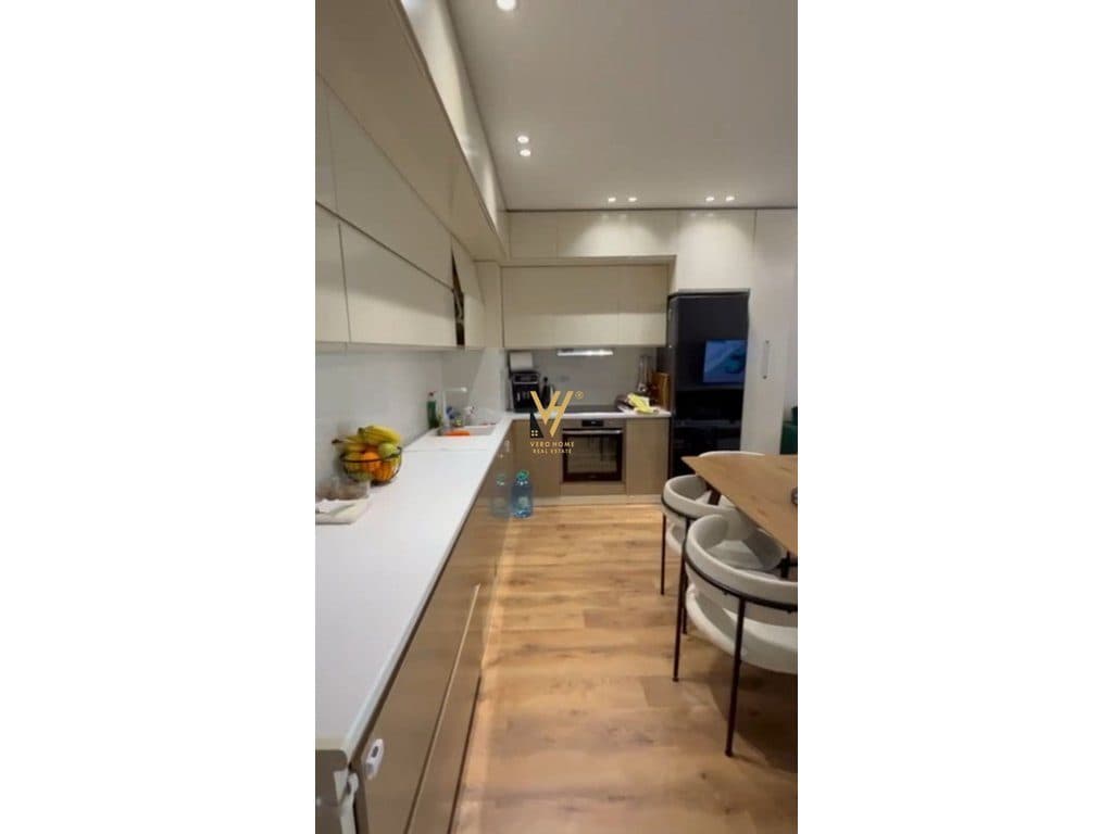SHITET APARTAMENT 3+1+2+BLK PRANE SPITALIT “ HYGEA”, KTHESA E KAMZES 183.000 EURO 2