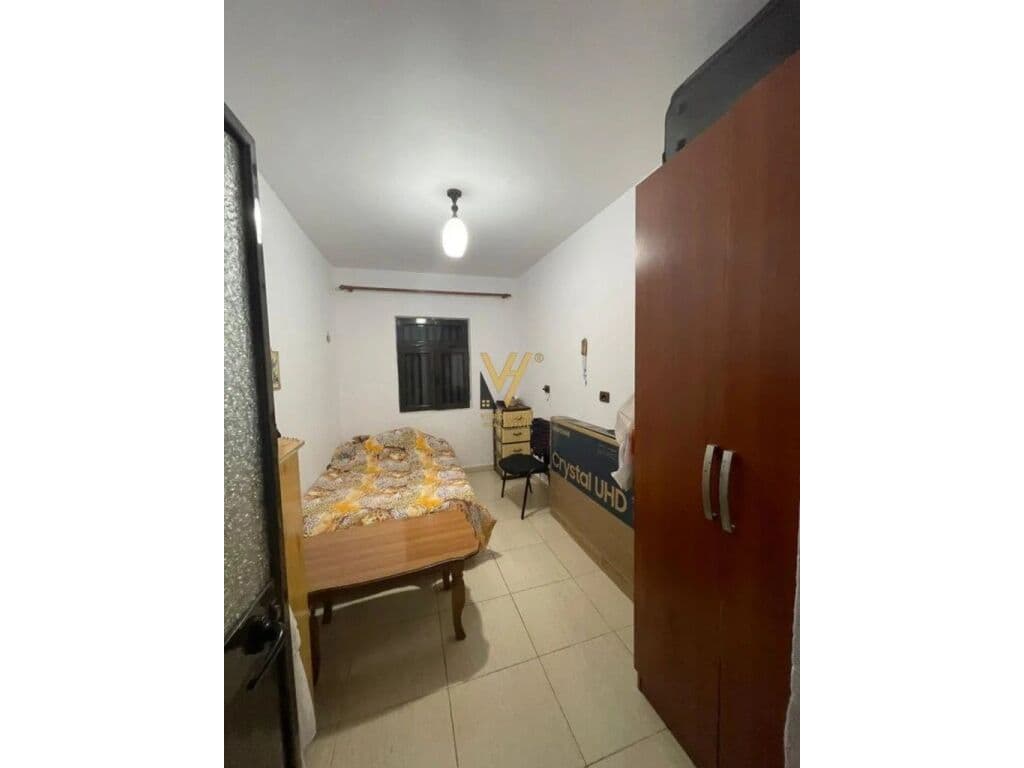 Shitet Shtepi Private dhe Truall ne Sanatorium 135 m2 2