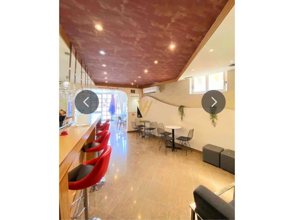 SHITET BAR-KAFE 60 M2 NE FIER 105.000 EURO