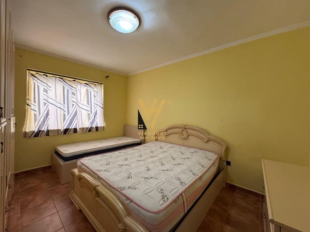 JEPET APARTAMENT 1+1+BLK ME QERA TE STADIUMI DINAMO 50.000 LEKE 3