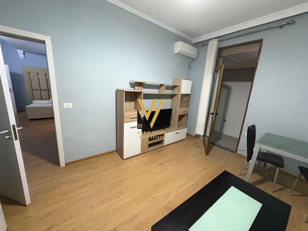 JEPET APARTAMENT 1+1+BLK ME QIRA TE ALI DEM 50.000 LEKE 4