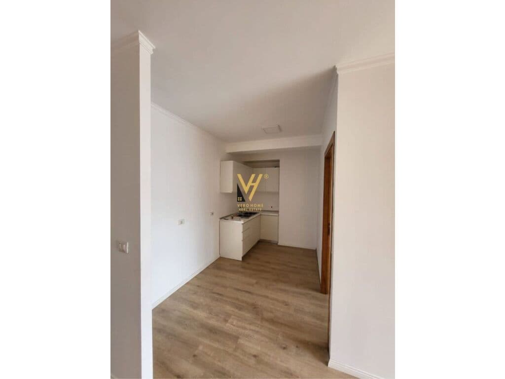 Jepet Zyre me qera te 21 Dhjetori 100 m2 4