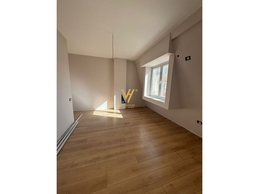 Shitet Apartament 1+1+ballkon te Rruga Sulejman Delvina 68 m2 3
