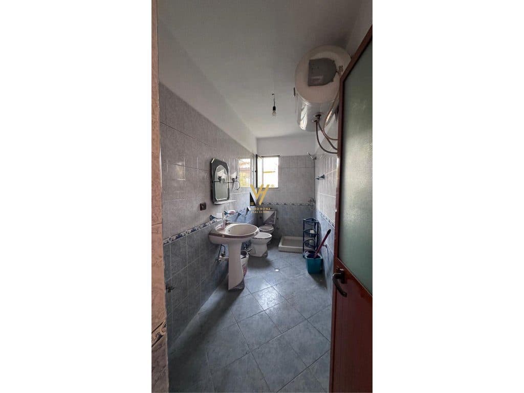 SHITET APARTAMENT 1+1+VERANDE NE LAPRAKE 82.500 EURO 4