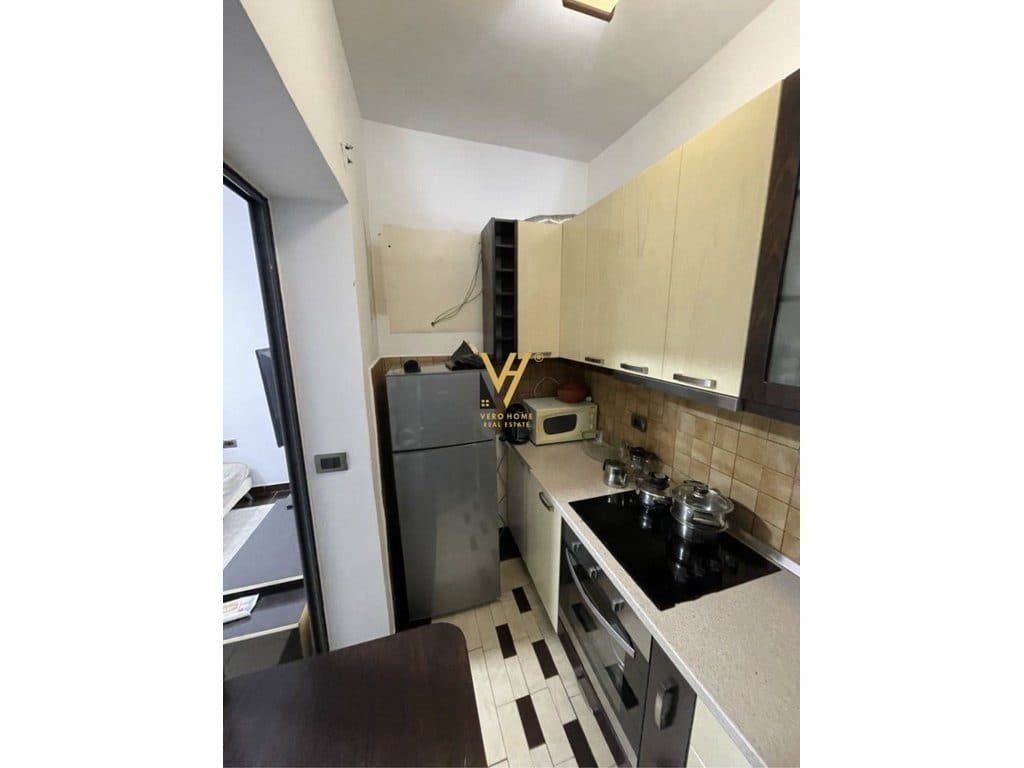 JEPET APARTAMENT 1+1+ANEKS ME QERA TE RRUGA E DURRESIT 600 EURO 3