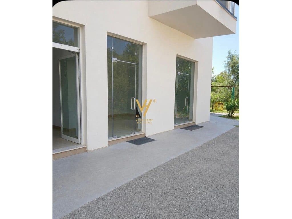 SHITET AMBIENT BIZNESI 61 M2 TE QYTETI STUDENTI 90.000 EURO 2
