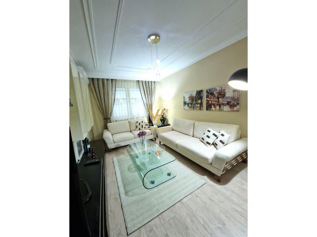 JEPER APARTAMENT 1+1+BLK ME QERA NE BLLOK 800 EURO