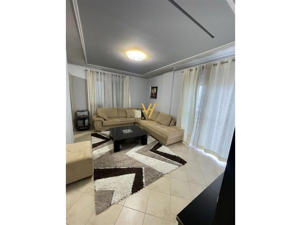 JEPET APARTAMENT 2+1+BLK ME QERA TE KODRA E DIELLIT1 700 EURO