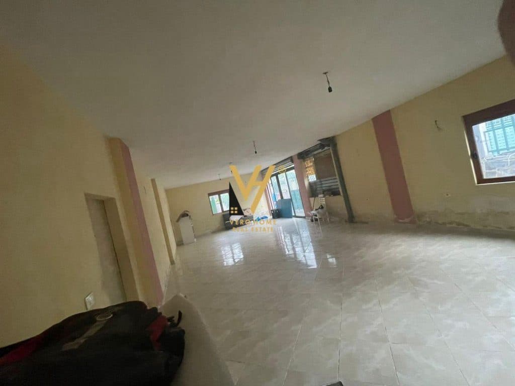 JEPET MAGAZINE 130M2 ME QERA TE VARRI BOMIT 400 EURO 2