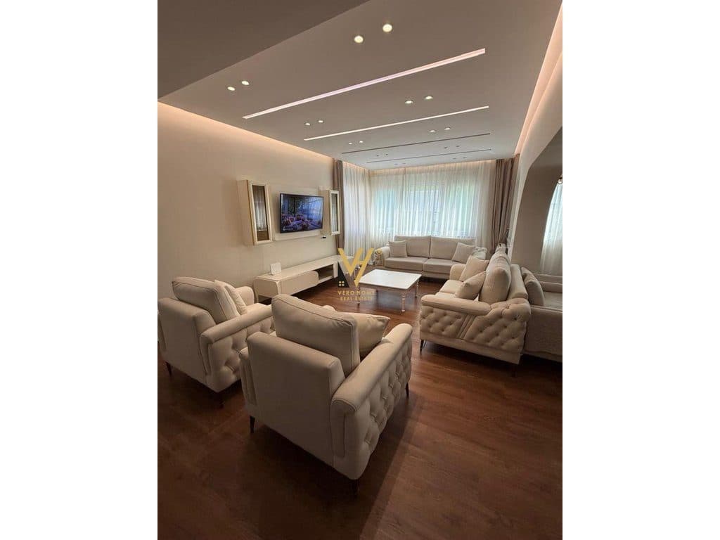 JEPET APARTAMENT 2+1+2+BLK ME QERA NE BLLOK 1.500 EURO 2