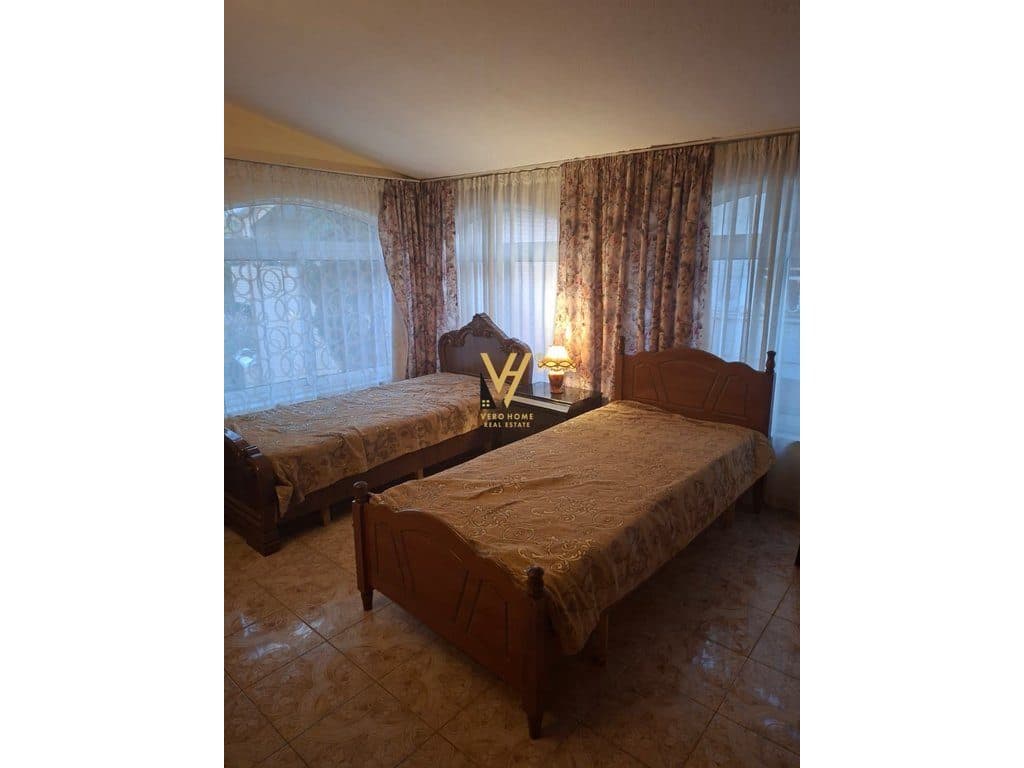JEPET APARTAMENT 2+1 ME QERA TE KOMUNA PARISIT 65.000 LEKE 4