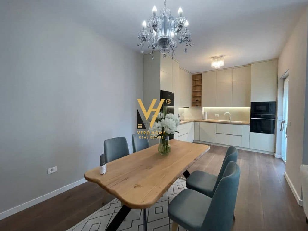 JEPET APARTAMENT 3+1+2+BLK ME QIRA TE LIQENI I THATE 1.500 EURO 2