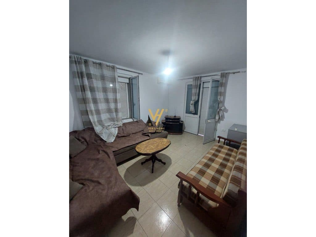 JEPET APARTAMENT 1+1+BLK ME QERA TE SHESHI WILLSON 550 EURO
