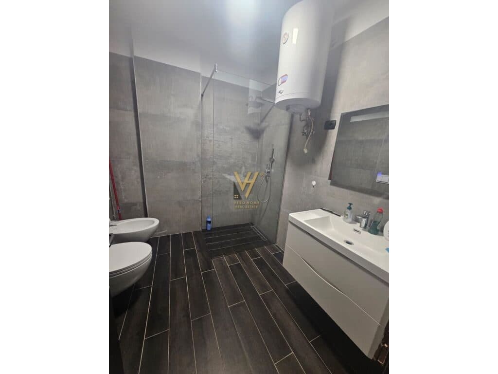 Jepet Apartament 2+1 me qera te Rruga Sulejman Pasha 94 m2 3