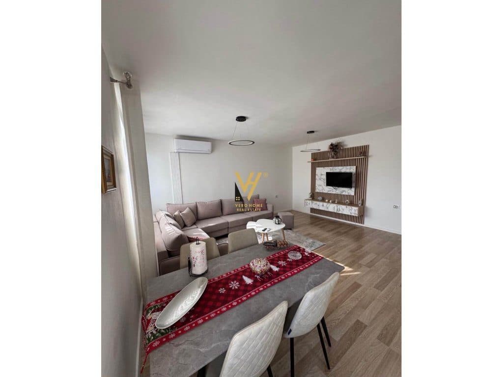 SHITET APARTAMENT 1+1+BLK TE RRUGA BARDHYL 13.500.000 LEKE 2