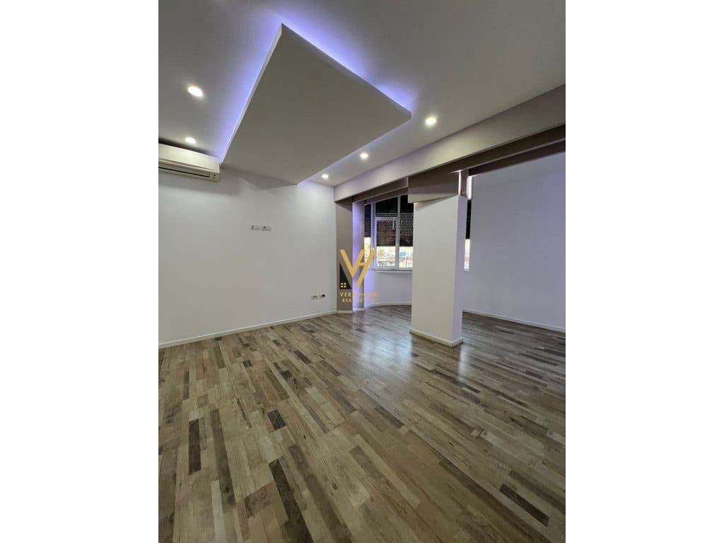 JEPET ZYRE 110 M2 ME QIRA TE SHESHI WILLSON 140.000 LEKE 4