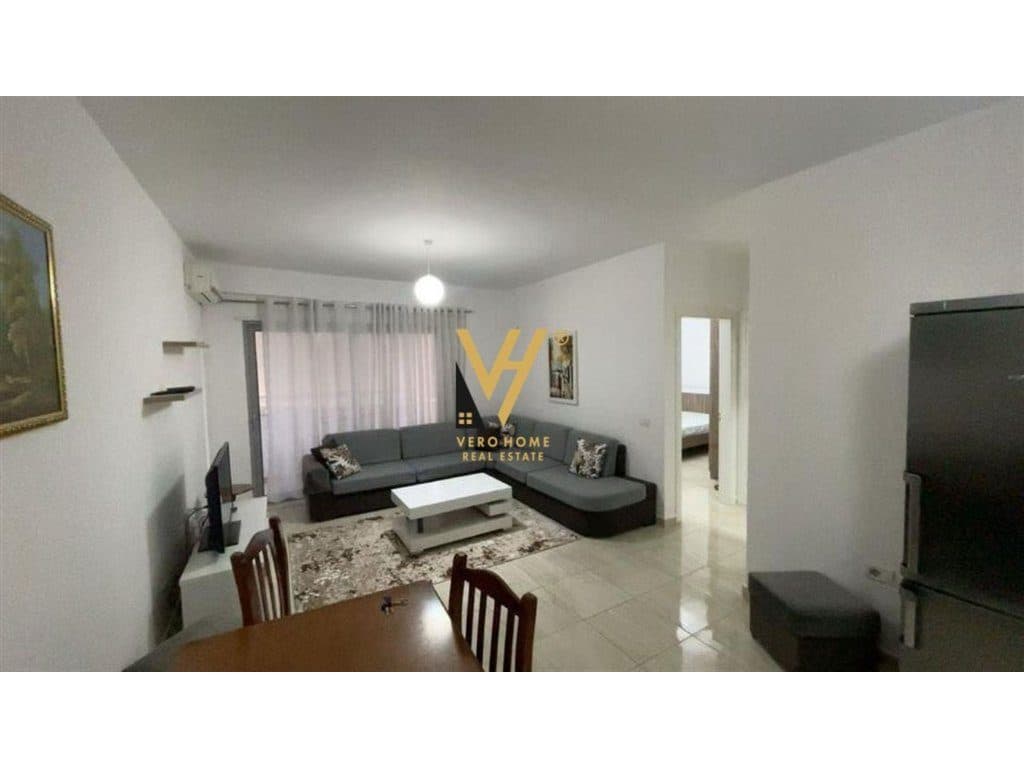 JEPET APARTMENT 2+1 ME QERA TE KOMUNA E PARISIT 700 EURO