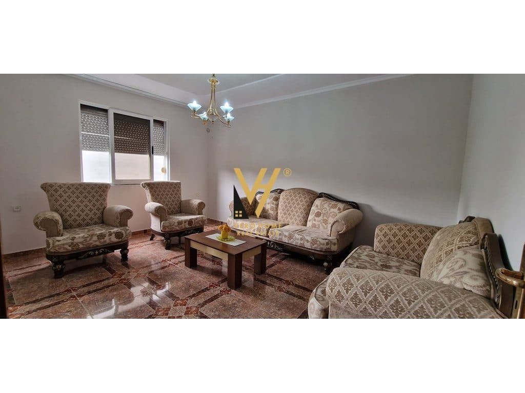 JEPET APARTAMENT 2+1 ME QIRA TE IRFAN TOMINI 60.000 LEKE
